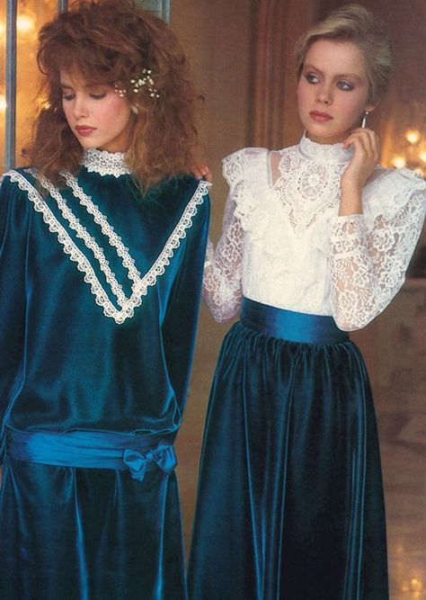 Jessica McClintock’s Romantic Aesthetic Is Having a Comeback 1980s Fashion Trends, Look 80s, Fashion 1980s, Fashion 80s, Seventeen Magazine, 1980s Fashion, Gunne Sax, Moda Vintage, Retro Stil