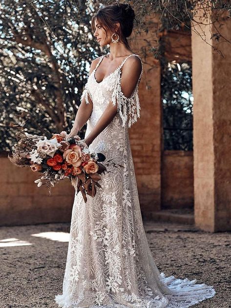 Boho Wedding Dress Open Back, Boho Wedding Dress Patterns Sewing, Off White Boho Wedding Dress, Old West Wedding Dress, Cow Renewal Dress, Boho Rustic Wedding Dress Bohemian Bridesmaid, Form Fitting Boho Wedding Dress, Ombre Blue Wedding Dress, Wedding Dress For Hawaii