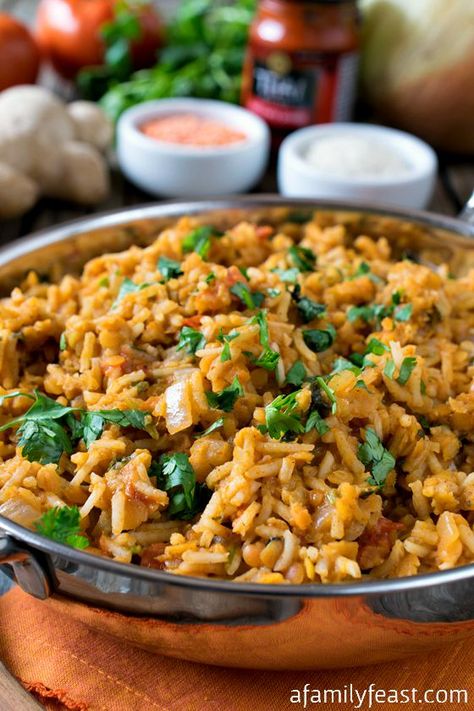 Curried Rice Pilaf With Red Lentils - A Family Feast® Lentil Pilaf, Vegetable Rice Pilaf, Curried Rice, Easy Rice Pilaf, Rice Pilaf Recipe, Pilaf Recipes, Italian Sausage Soup, Curry Rice, Red Lentils