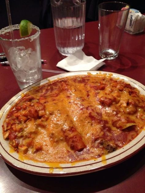 Stacked Enchiladas, Carne Adovada, Taco Place, Best Enchiladas, Southwestern Recipes, Green Chile Chicken Enchiladas, Best Mexican Restaurants, Green Chile Chicken, Red Enchiladas