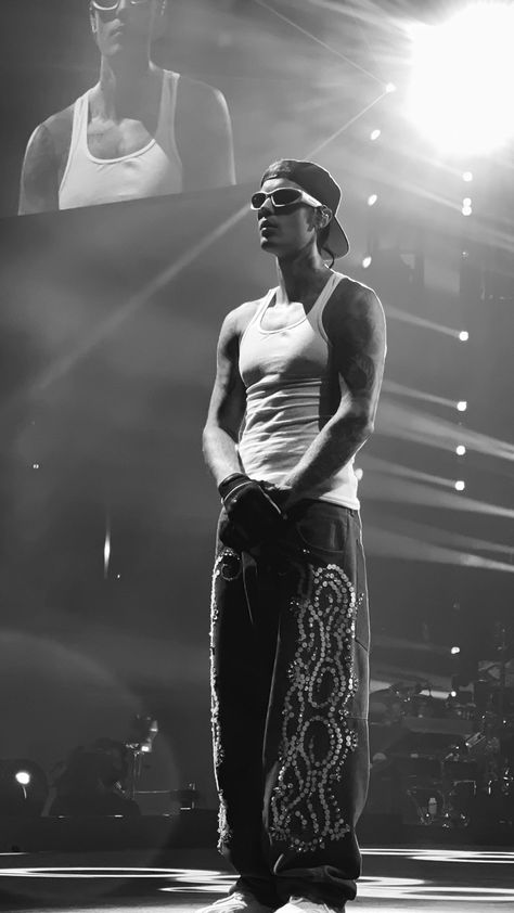 Justin Bieber Tour, Justice World Tour, Justin Bieber Concert, Justice Tour, Justin Bieber Wallpaper, Justin Hailey, Prince Of Pop, Justin Beiber, Cool Outfits For Men