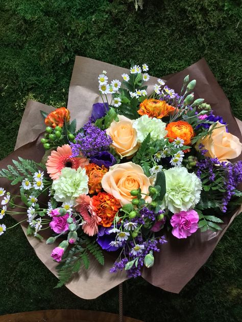 Colourful Bouquet Aesthetic, Colourful Roses Bouquet, Orange Bouquet Prom, Colourful Bouquet Wedding, Gemini Flower, Prom Flowers Bouquet, Purple Flower Bouquet, Colour Flowers, Orange Bouquets