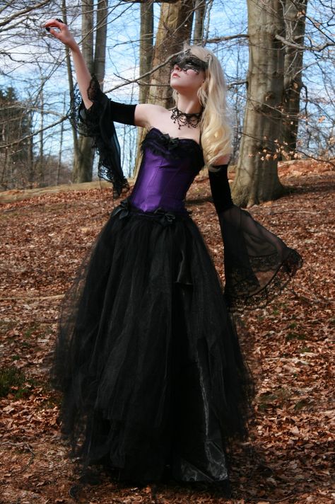 Purple Masquerade Stock by MariaAmanda on DeviantArt Gothic Spring, Masquerade Outfit Ideas, Purple Masquerade, Goth Gown, Masquerade Ball Outfits, Masquerade Outfit, Killstar Dress, Purple Corset, Gothic Bride