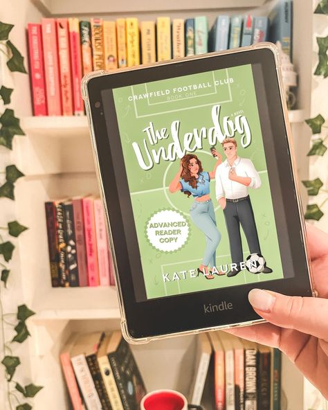 “The Underdog” by Kate Lauren published date: 04.01 ⭐️⭐️⭐️⭐️ yet another absolute joy of a story from Kate Lauren! Delaney & Warren have captured my whole heart, they have the sweetest, cutest, lovliest enemies-to-lovers, spicy, soccer (football) story 🥰🫶 Delaney, for real, is my absolute favorite! she has the absolute biggest heart that is searching for a home. she’s led to believe that she isn’t worthy of having things that matter to her, by people who should be uplifting her, but she fi... Soccer Romance Books, Football Romance Books, Fictional Men, Things That Matter, Dan Brown, The Underdogs, Romantic Books, Whole Heart, Book Blogger