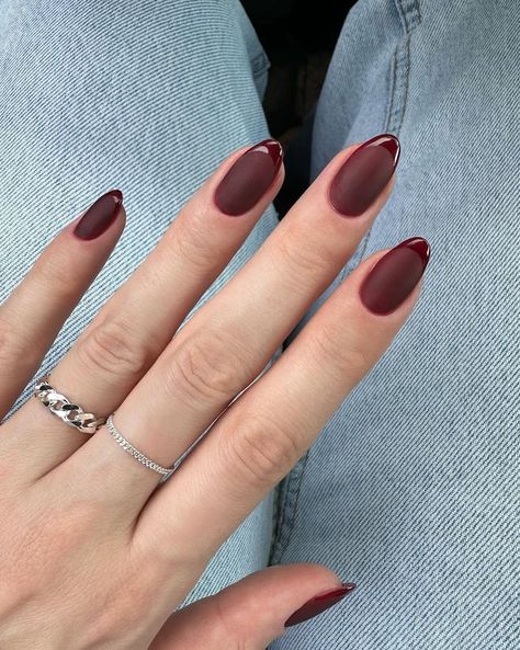 Matt Maroon Nails, Matte Cranberry Nails, Red Wine Matte Nails, Matte Tip Nails Almond, Matte Red Nails With Shiny Tips, Fall Matte Nails With Glossy Tips, Dark Matte Red Nails, Matte Nail With Gloss Tip, Velvet Nails French Tip