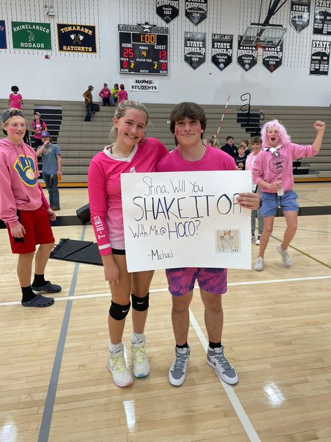 Volleyball Related Hoco Proposals, Hoco Taylor Swift, Otter Homecoming Proposal, Promposals Taylor Swift, Dance Homecoming Proposals, Hoco Volleyball Proposals Ideas, Cute Hoco Proposals Taylor Swift, Preppy Hoco Proposals, Cute Promposals Taylor Swift