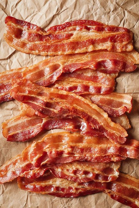 Bacon Recipes Breakfast, Oven Baked Bacon, Bacon In The Oven, Easy Bacon, Bacon Recipe, Cooking Bacon, Baked Bacon, Best Bacon, Bacon Breakfast