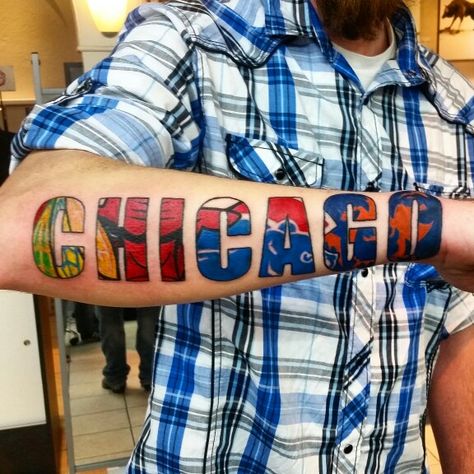 Chicago tattoo Chicago Sports Tattoo, Chicago Tattoo Ideas, Chicago Bulls Ropa, Chicago Flag Tattoo, Chicago Bulls Tattoo, Tattoo Ideas Sleeve, Tattoo Ideas Men, Sock Tattoo, Sport Tattoos