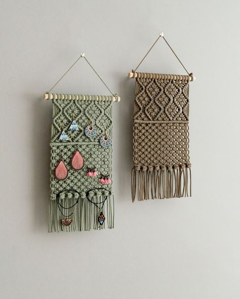 Longing for a touch of handcrafted charm and effortless organization in your space, or searching for a thoughtful gift for a loved one? Our Macrame Jewelry Hanger offers the perfect solution. 👉 Discover more at https://beandaikon.etsy.com/listing/1747973134 or reach out to us directly! #artisanmade #macramedecor #bohemiandecor #artisanalpresents #homestyling #supportlocalmakers #bohostyle #homedecorideas #bohoinspo #handcraftedmacrame #bohowallart #macrameartistry #handmadegoods #macramedes... Earring Hanger, Boho Earring, Necklace Storage, Christmas Organization, Rustic Earrings, Boho Tapestry, Earring Storage, Thoughtful Gifts For Her, Jewelry Hanger