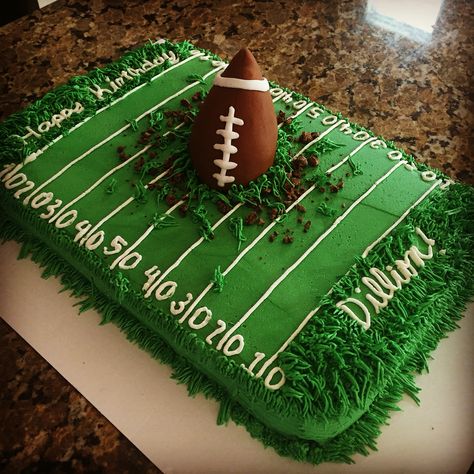 Football Field Cake, Football Desserts, Superbowl Cake, Superbowl Desserts, Football Birthday Cake, Sport Cakes, Football Birthday Party, About Football, Football Cake