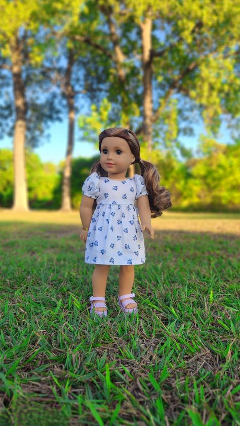 American Girl Doll Photoshoots, American Girl Doll Aesthetic, Nature Is Beautiful, Doll Aesthetic, Glitter Girl, Doll Photography, Ag Dolls, American Doll, Gift List