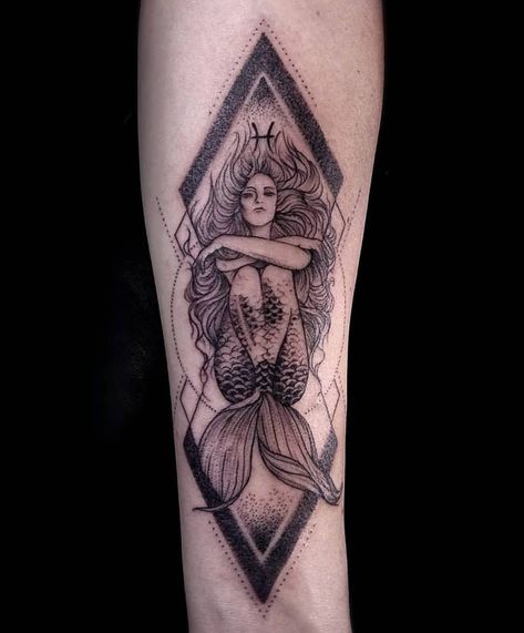 Mermaid Pisces Tattoo, Mermaid Pisces, Pisces Tattoo Designs, Virgo Tattoo Designs, Wedding Band Tattoo, Mermaid Tattoo Designs, Pisces Tattoo, Saved Tattoo, Virgo Tattoo