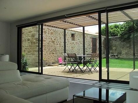 Casa Country, Sliding Glass Doors, Backyard Garden Design, Interior Garden, House Extensions, Patio Doors, Glass Doors, Design Case, Sliding Door