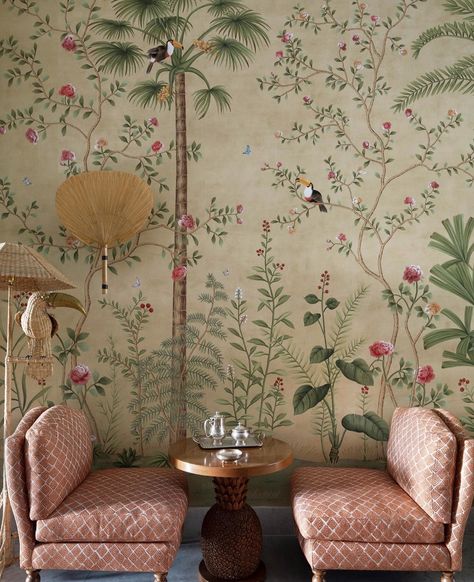 Old Fashioned Decor, Chinoiserie Room, De Gournay Wallpaper, Hand Painted Wallpaper, Chinoiserie Wallpaper, Interior Deco, Art Deco Interior, Beirut, Of Wallpaper