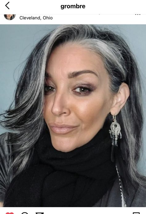 Grey Transition, Cuban Women, Grey Hair Journey, Grey Hair Transformation, Jennifer Lee, Short Silver Hair, Grey Highlights, Gorgeous Gray Hair, Going Grey