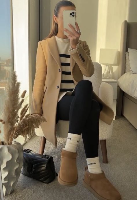 Outfit With Uggs, Outfit Botas, Nude Outfits, Work Outfits Women, Winter Outfits Women, Casual Fall Outfits, Casual Summer Outfits, Winter Fashion Outfits, Outfits Casuales