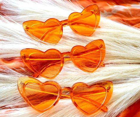 We're feeling spritz this week! Everything orange to pair with the Love at First Spritz Bachelorette theme! Custom hair clips, sunglasses, and monogram bags! Custom names, initials, dates, or locations available! All products included plain as well 🍊🍹 #bacheloretteparty #bachelorettefavors #bachelorettetheme #poolsideparty #bachelorettetrip #loveatfirstsprtiz #feelingspritzy #apérol #AperolSpritz Burnt Orange Bachelorette Party, Wes Anderson Bachelorette Party, Aperol Spritz Engagement Party, Spritz Bachelorette Theme, Aperol Bachelorette, Bachelorette Veuve, Aperol Spritz Bachelorette Party, Pink And Orange Bachelorette Party, Peach Bachelorette Party