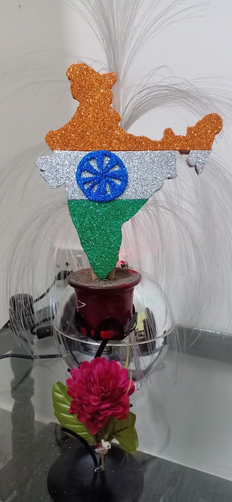 Craft for kids ....  Independence Day celebration. Independence Day Activity For Children, Independence Day Crafts For Kids, Independence Day Crafts, Thermocol Craft, Independence Day Activities, Indian Independence, Independence Day Celebration, Indian Independence Day, Collage Making