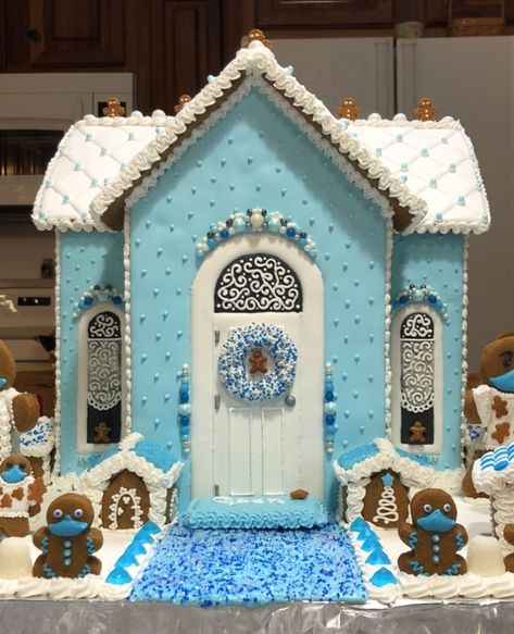 Pink And Blue Gingerbread House, Beach Theme Gingerbread House, Light Blue Gingerbread House, Gingerbread House Beach, Ginger Bread Beach House, Gingerbread House Candy, Blue Christmas, House Inspo, Gingerbread House