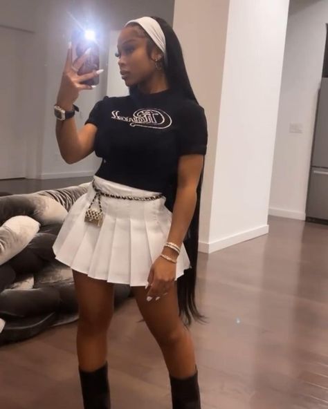 Flare Skirt Outfit, Jayda Wayda Outfit, White Skirt Outfits, Outfit Black Women, Jayda Wayda, Tennis Skirt Outfit, Boujee Outfits, Miniskirt Outfits, Looks Black