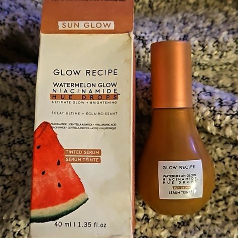 Glow Recipe Watermelon Glow Hue Drops. 40 Ml New Never Used Hue Drops, Glow Recipe Watermelon, Watermelon Glow, Glow Recipe, Makeup Bronzer, Bronzer, Christmas Ideas, Womens Makeup, Watermelon