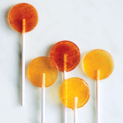 Food & Wine’s Citrus Lollipops are the perfect DIY holiday gift. Lollipops Recipe, Homemade Lollipops, Natural Food Dye, Lollipop Recipe, Lollipop Mould, Natural Food Coloring, Diy Holiday Gifts, Kids Candy, Best Candy