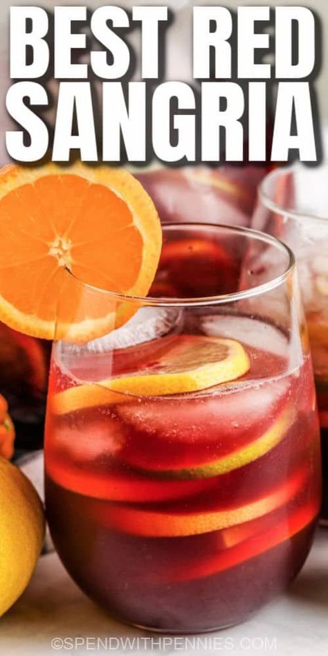 Sangria Vodka Recipe, Brandy Sangria, Easy Red Sangria, Sweet Sangria Recipe, Cosmopolitan Drink Recipe, Best Sangria Recipe, Summer Sangria Recipes, Sangria Drink, Red Sangria Recipes