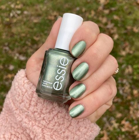 Green metallic nail polish entered the chat. We are all here for @pick.me.polish #greennails this holiday! Shop Essie Head to Mistletoe at Beyondpolish.com Essie Head To Mistletoe, Metallic Green Nails, Metallic Nail, Metallic Nail Polish, Holiday 2022, Nail Polish Brands, Luxury Holiday, Makeup Salon, Metallic Nails