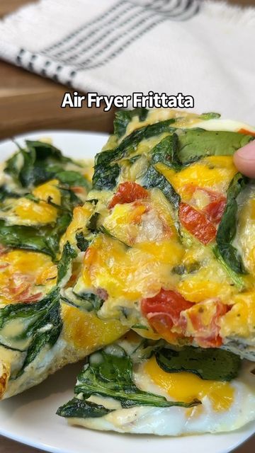 Air Fryer Frittata, Irick Wiggins, Air Fryer Oven Recipes, Air Fry Recipes, Fry Recipes, Happy Food, Mexican Cheese, Air Fryer Dinner Recipes, Fresh Spinach