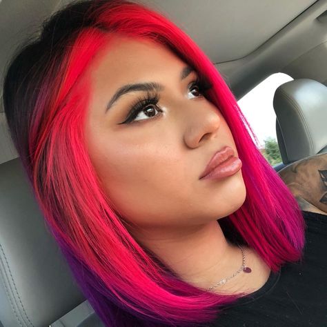 Colour Money Piece Hair, Money Piece Hair Color Purple, Neon Pink Money Piece Hair, Money Piece Vivid Hair, Magenta Hair With Blonde Money Piece, Black With Pink Money Piece, Neon Money Piece Hair, Bright Pink Money Piece Hair, Vivid Color Blocking Hair