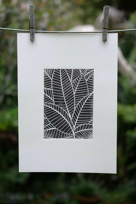 Tree Lino Print, Mural Business, Potato Stamps, Lino Printing, Linoleum Print, Linocut Printmaking, Lino Art, Stamp Carving, Lino Cut