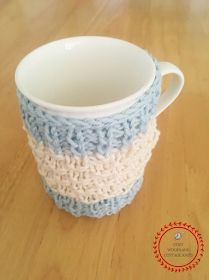 Knit Coffee Cozy Pattern, Knit Tea Cozy Pattern, Cup Cozy Knitting Pattern, Mug Patterns, Knit Coffee Cozy, Crochet Gloves Free Pattern, Coffee Cozy Pattern, Mug Cozy Pattern, Crochet Small Flower