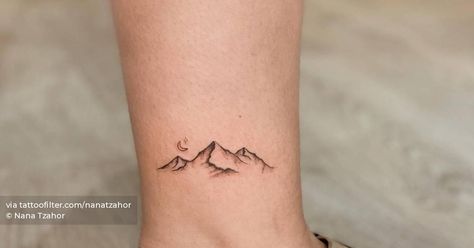 Mountain tattoo located on the ankle. Nature Ankle Tattoo, Bracelet Tatoo, Dog Paw Tattoo, Aesthetic Tattoos, Paw Tattoo, Nature Mountains, Mountain Tattoo, Aesthetic Tattoo, Ankle Tattoo