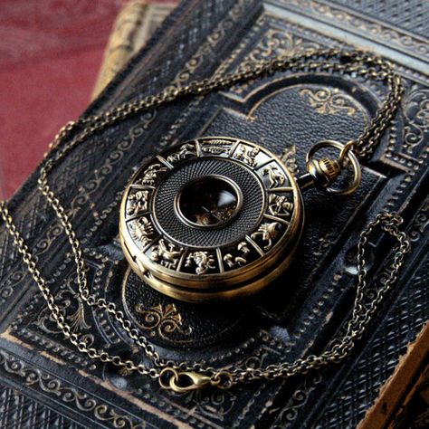 Mechanical Pocket Watch, Pocket Watch Antique, Steampunk Accessories, Magical Jewelry, Fantasy Jewelry, Brass Chain, Cute Jewelry, Things To Buy, Pocket Watch