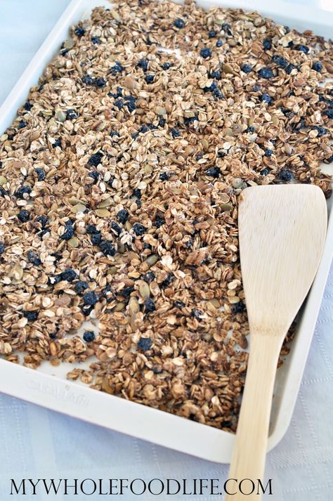 Flax Cookies, Flax Granola, Vegan Granola, Gluten Free Recipes For Breakfast, Plant Based Breakfast, Vegan And Gluten Free, Granola Recipes, Gluten Free Breakfasts, Breakfast Cookies