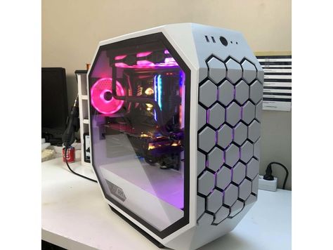 DIY 3D printed PC Case by GOODWIN_YT - Thingiverse Cool Pc Case, 3d Printed Pc Case, Pc Case Mod, Pc Inspiration, Diy Pc Case, 3d Printer Enclosure, Custom Computer Case, Pc Gadgets, Diy Pc