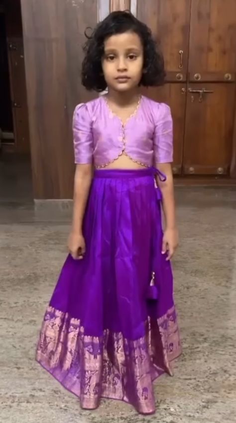 Pattu Crop Top Lehenga For Kids, Kids Crop Top Lehenga Designs, Crop Top Lehenga For Kids, Pattu Pavadai Blouse Designs, Kids Saree, Western Frocks, Onam Dress, Baby Lehenga, Kids Bridal