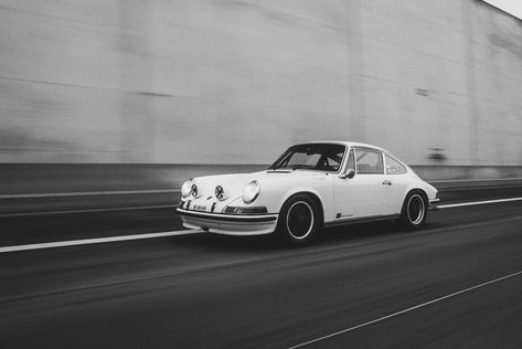 Old Money Pc Wallpaper, Porsche Pc Wallpaper, Porsche Aesthetic Wallpaper, Porsche Aesthetic, 1970 Porsche, F1 Wallpaper, F1 Wallpaper Hd, Porsche Sports Car, Porsche 964