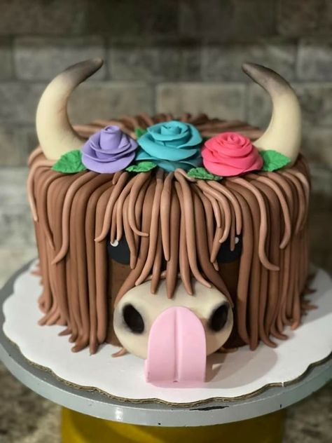 High Land Cow Cake, Highland Cow Cake Tutorial, Highland Cow Cake, Fair Cake, Western Birthday Cakes, Hippie Cake, Cow Birthday Cake, Cow Cupcakes, Horse Birthday Cake