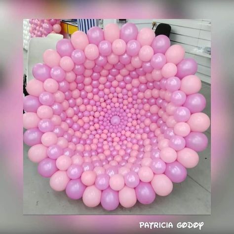 Balloon Sculptures Diy, 16 Balloons, Round Balloons, Diy Balloon Decorations, Balloon Arrangements, Rainbow Balloons, Balloon Sculptures, Balloon Columns, Balloon Decor