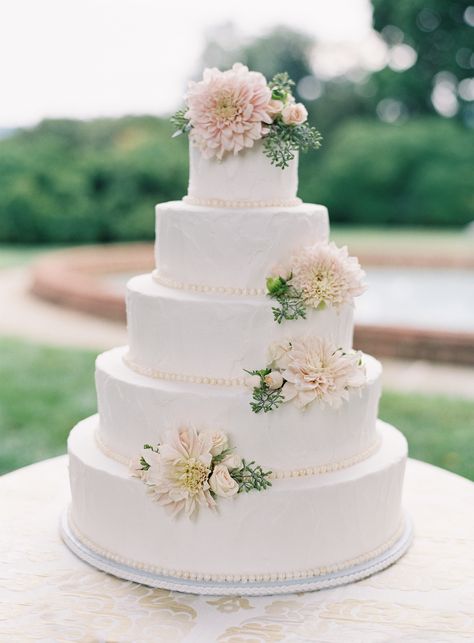 Carrot Wedding Cake with Cream Cheese Frosting Wedding Cake 5 Layers, Carrot Cake Wedding, Carrot Wedding Cake, Wedding Cake Frosting Recipe, Wedding Cake Frosting, Green Dahlia, Cream Cheese Buttercream Frosting, Cheese Wedding Cake, Wedding Cake Images