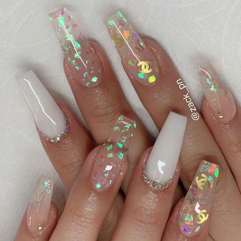 1,348 Likes, 9 Comments - Nails Inspo (@nailsinspo.co) on Instagram: “How much would you pay/charge for this ?🤩” Mylar Flake Nails, Poly Cystic Ovarian Syndrome, Cystic Ovarian Syndrome, Clear Nail Designs, Lemon Nails, Clear Acrylic Nails, White Acrylic Nails, Nails Prom, Keke Palmer