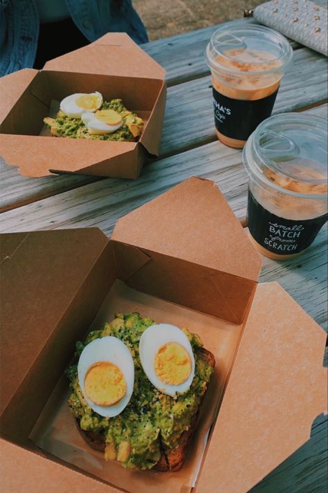 Avocado Toast Breakfast, Coffee Trailer, Breakfast Photography, Coffee Business, Coffee Date, Avocado Toast, Breakfast Brunch, Takeout Container, Coffee Shop