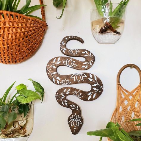 Office Hygge, Cinnamon Crafts, Witchy Boho Decor, Snake Wall Art, Naturalist Decor, Boho Snake, Wood Snake, Snake Decor, Wood Moon