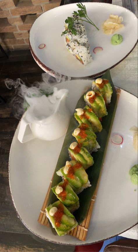 Dry ice #dryice Dry Ice, Tacos, Ethnic Recipes, Canapés