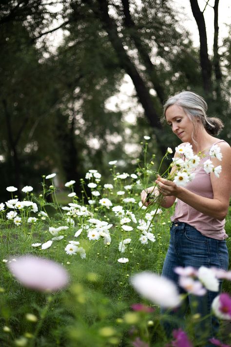 Growing a Cut Flower Garden — The Grit and Polish Breadseed Poppy, The Grit And Polish, Grit And Polish, Flower Farms, Rice Flower, Flower Farming, Cut Flower Farm, White Flower Farm, Plant Zones