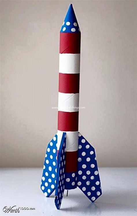 Rocket Craft, Space Crafts For Kids, Kids Toilet, Recycled Crafts Kids, Toilet Roll Craft, Toilet Paper Crafts, Toilet Paper Roll Crafts, Paper Roll Crafts, Upcycled Crafts