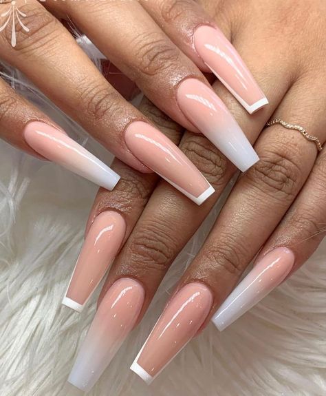 Nails Acrylic Ideas Simple, White Nail Acrylic, Short Acrylic Coffin, French Nails Summer, Unghie Sfumate, Glitter Nails Acrylic, Nail Acrylic, Red Acrylic Nails, Stylish Nails Designs