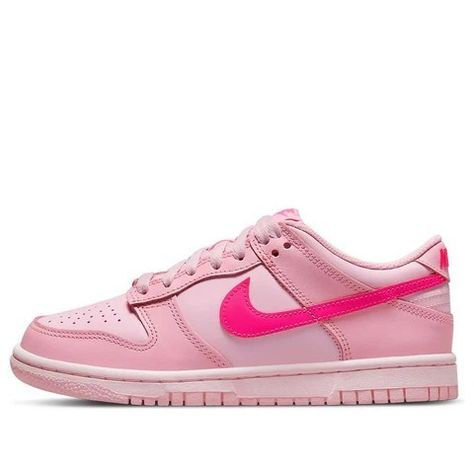 Limited Edition Sneakers, Young Athletes, Cute Nike Shoes, Cute Nikes, Sport Sneakers, Nike Dunk Low, Dunk Low, Stylish Sneakers, Designer Sneakers