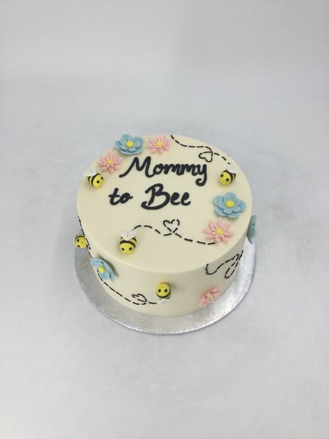 Mom To Bee Cake, Mommy To Bee Cake, Honey Bee Baby Shower Cake, Mama To Bee Cupcakes, Mommy To Bee Cake Ideas, Momma To Bee, Congratulations Cake, Bee Cakes, Mommy To Bee